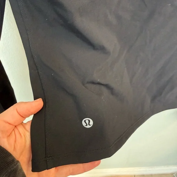 Lululemon black Luxtreme Running Half-Zip - Picture 4 of 9